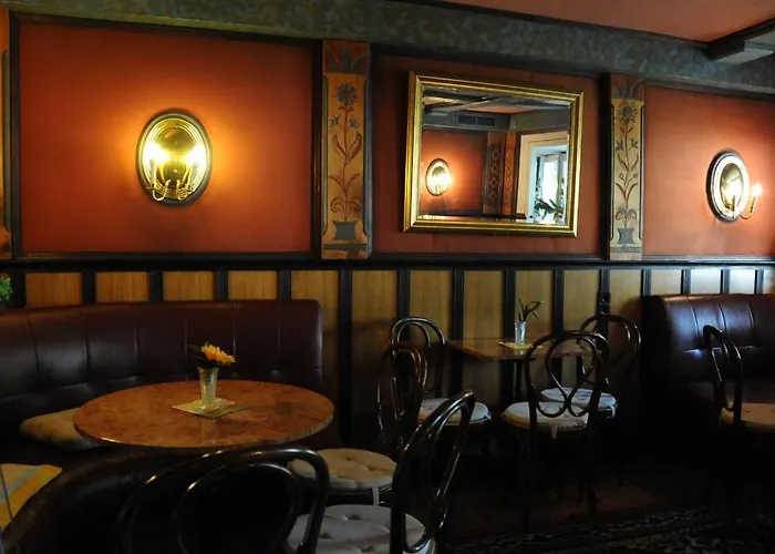 Gasthof Dorfschenke 3* Шталль